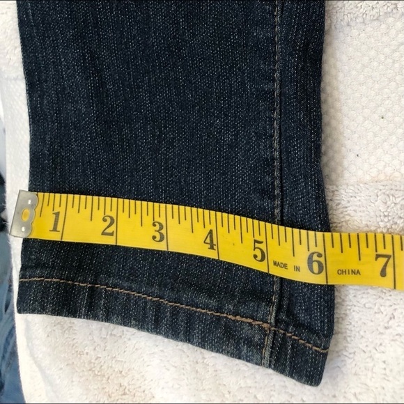 SCULLY Kallie Studded Embroidered Jeans Size 6 Mid Rise Dark Wash - Picture 10 of 11